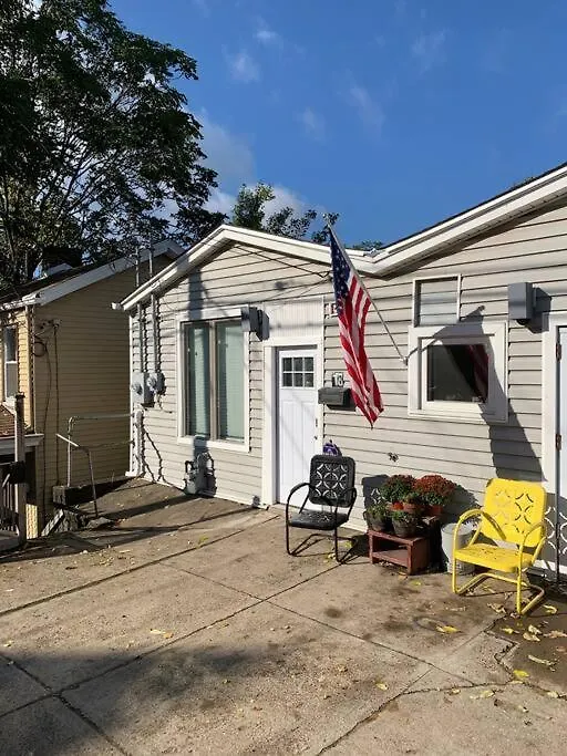 Refined Studio New Construction 1 Mile From Town Pittsburgh USA